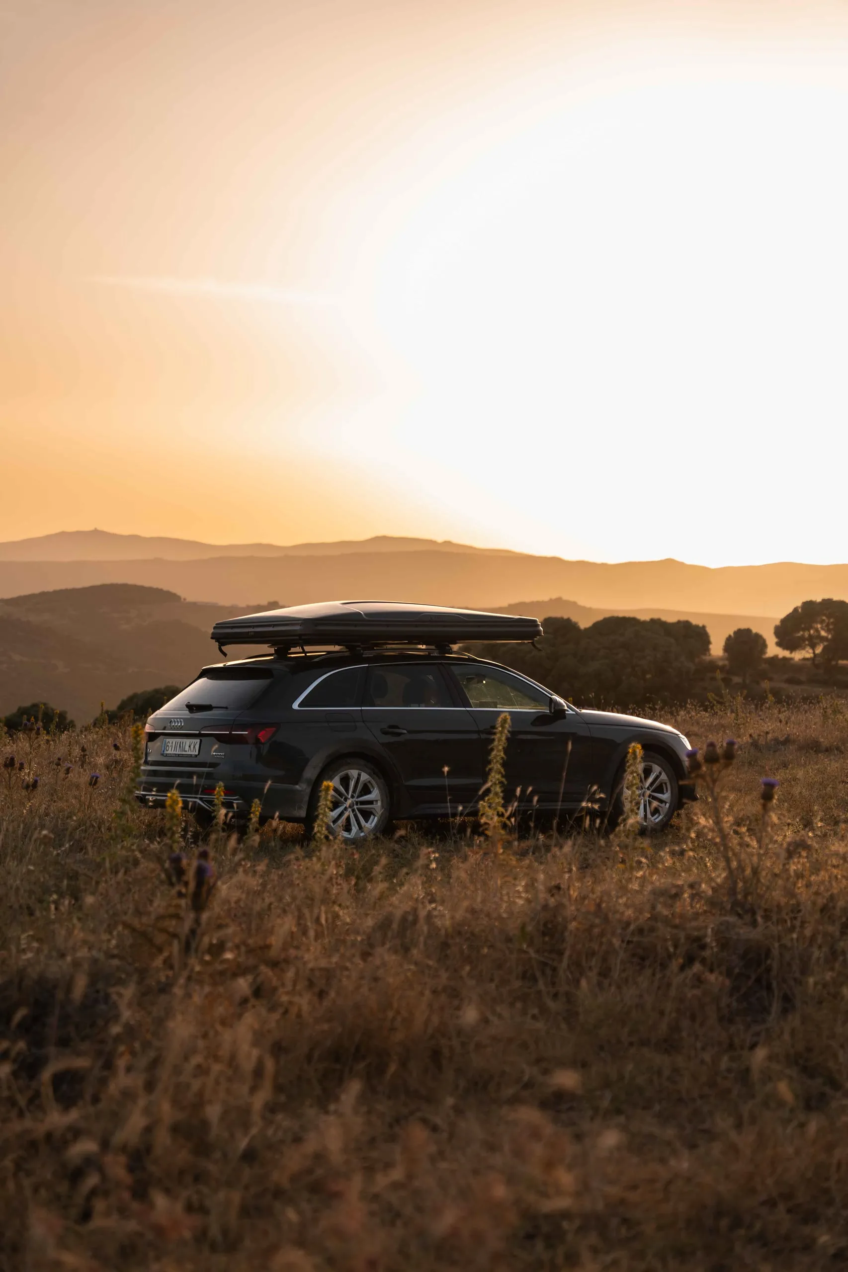 Arcta Rooftop Tents, frame 1