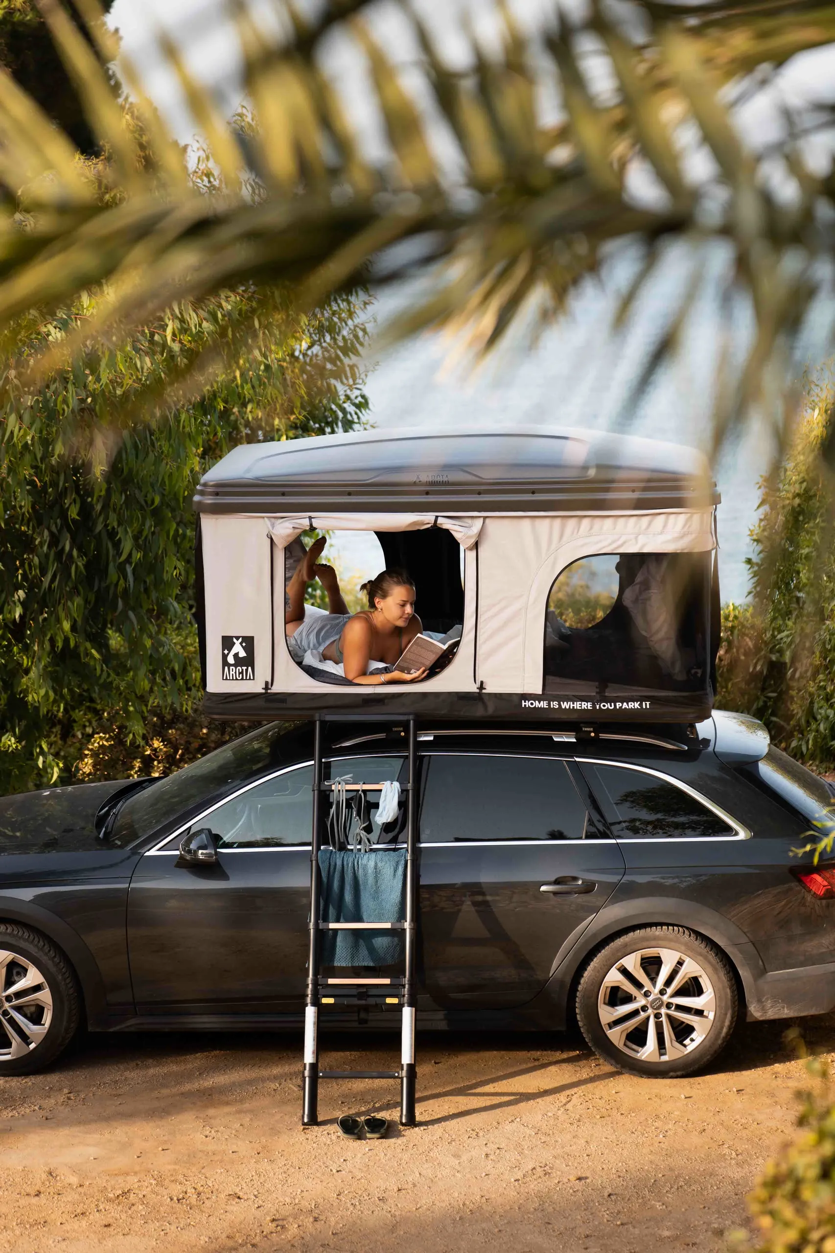 Arcta Rooftop Tents, frame 8