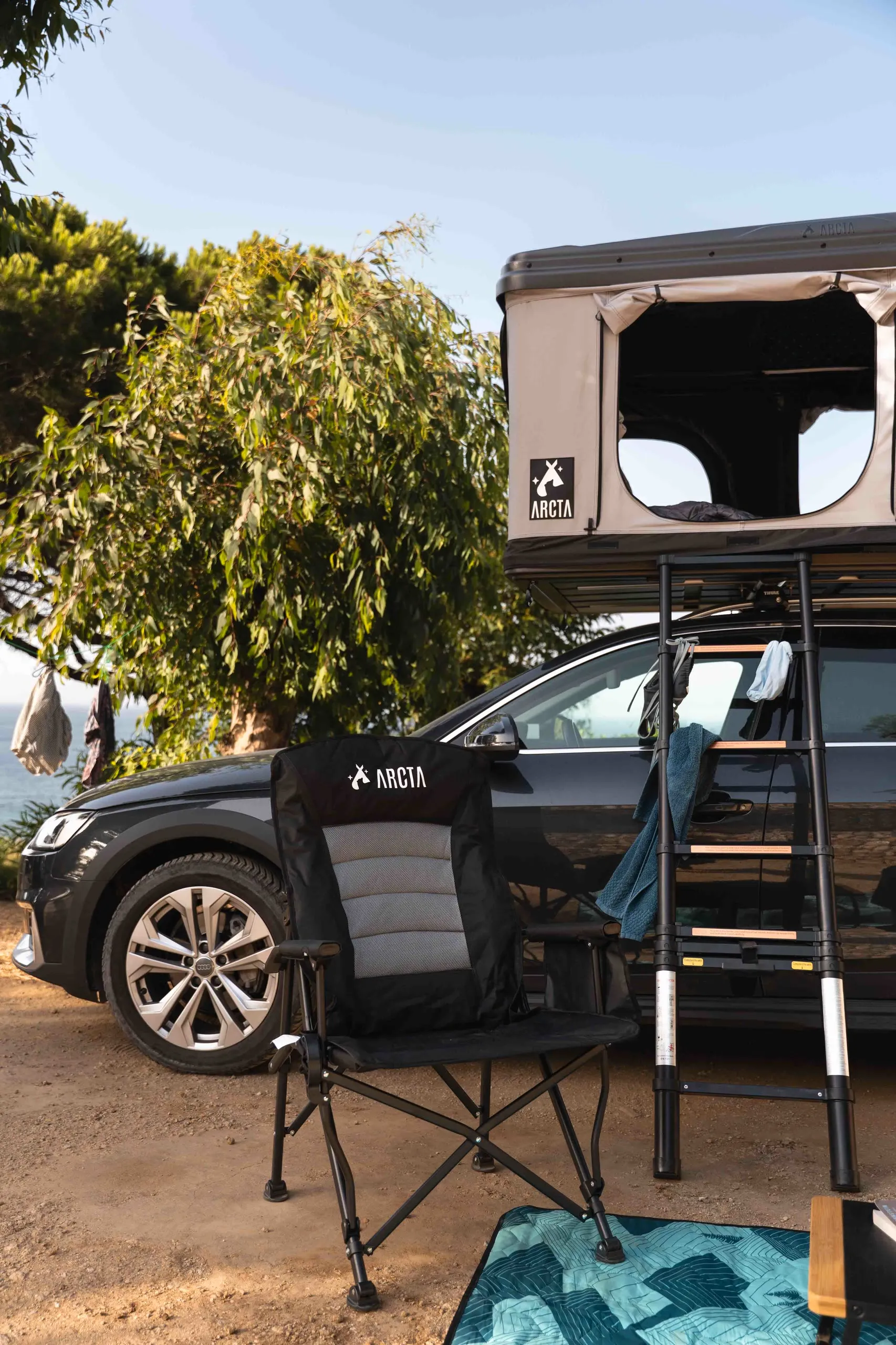 Arcta Rooftop Tents, frame 13