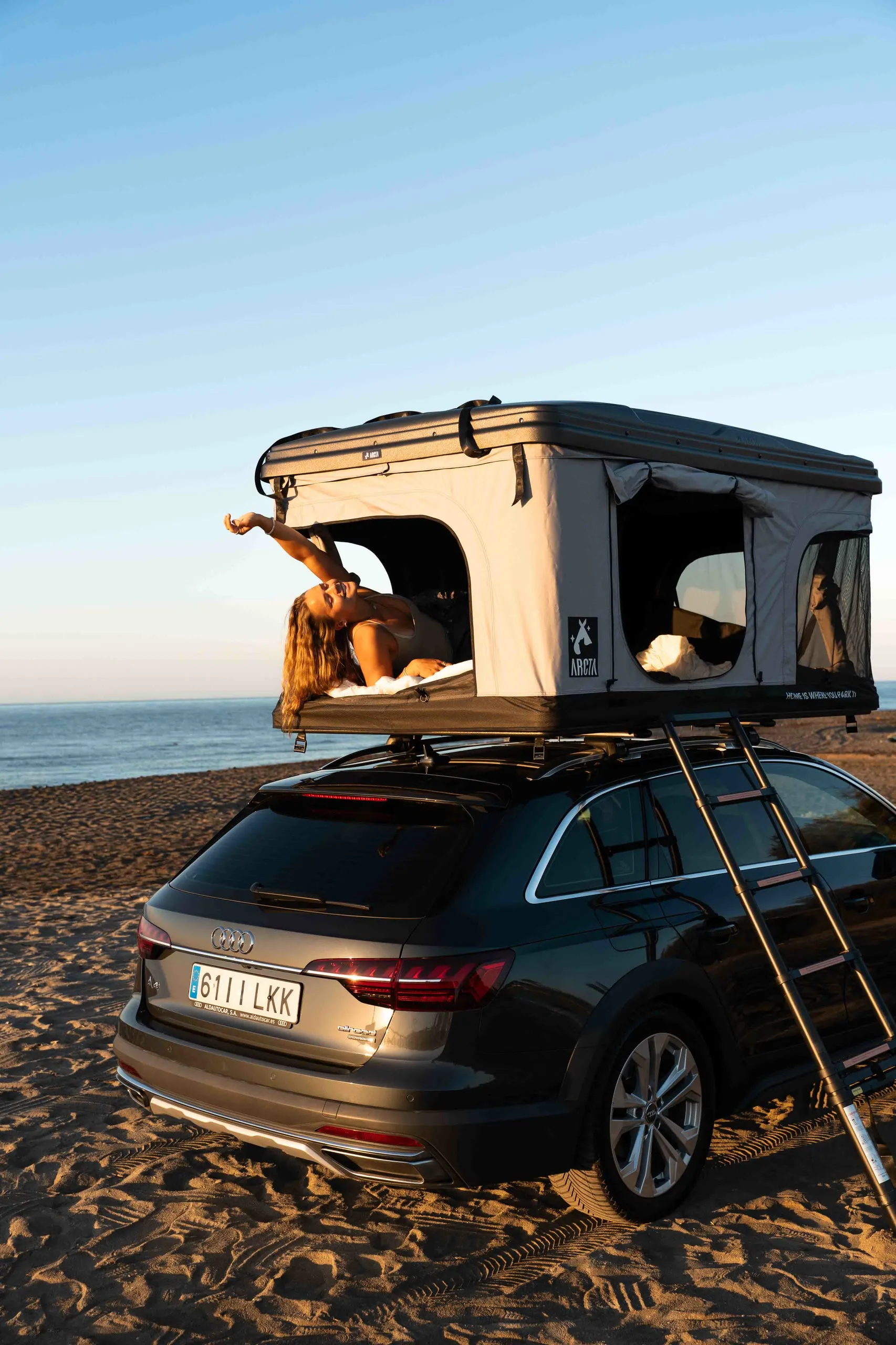 Arcta Rooftop Tents, frame 19