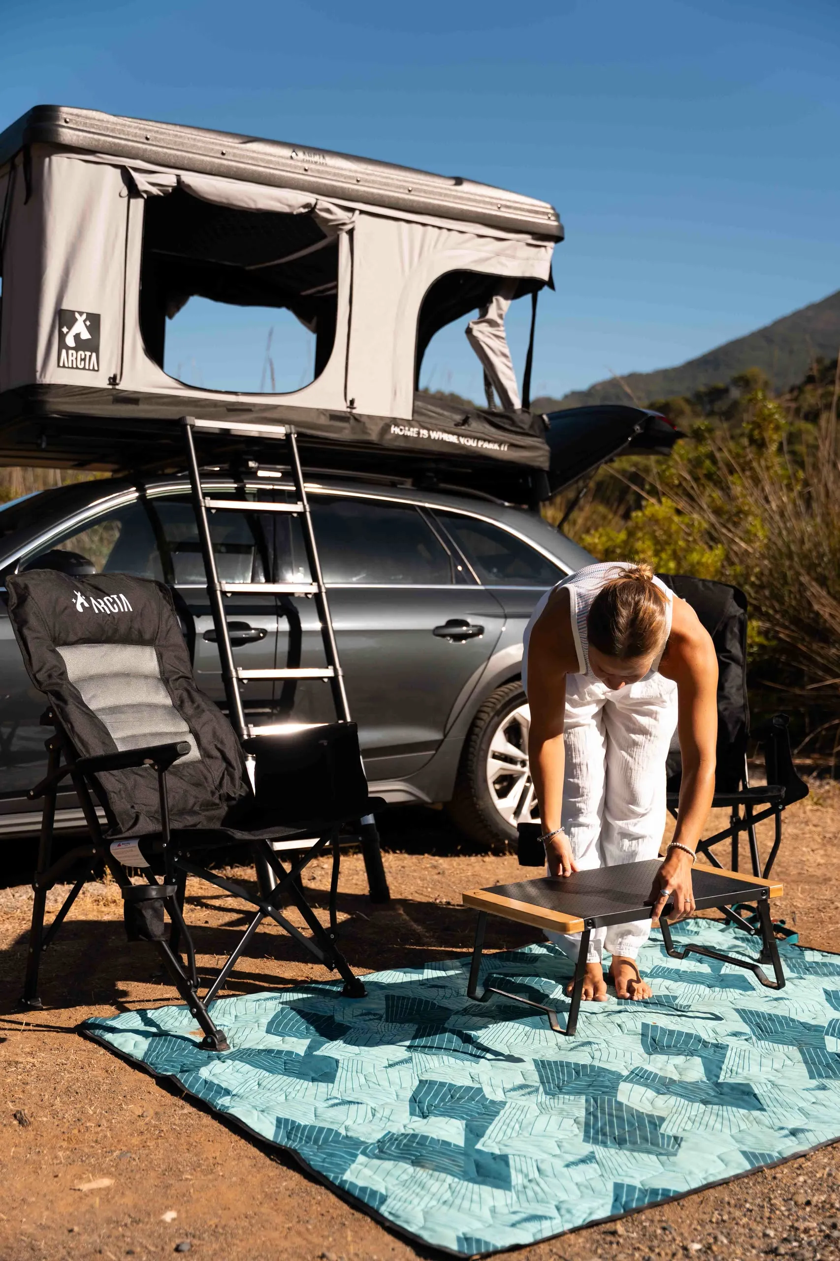 Arcta Rooftop Tents, frame 22