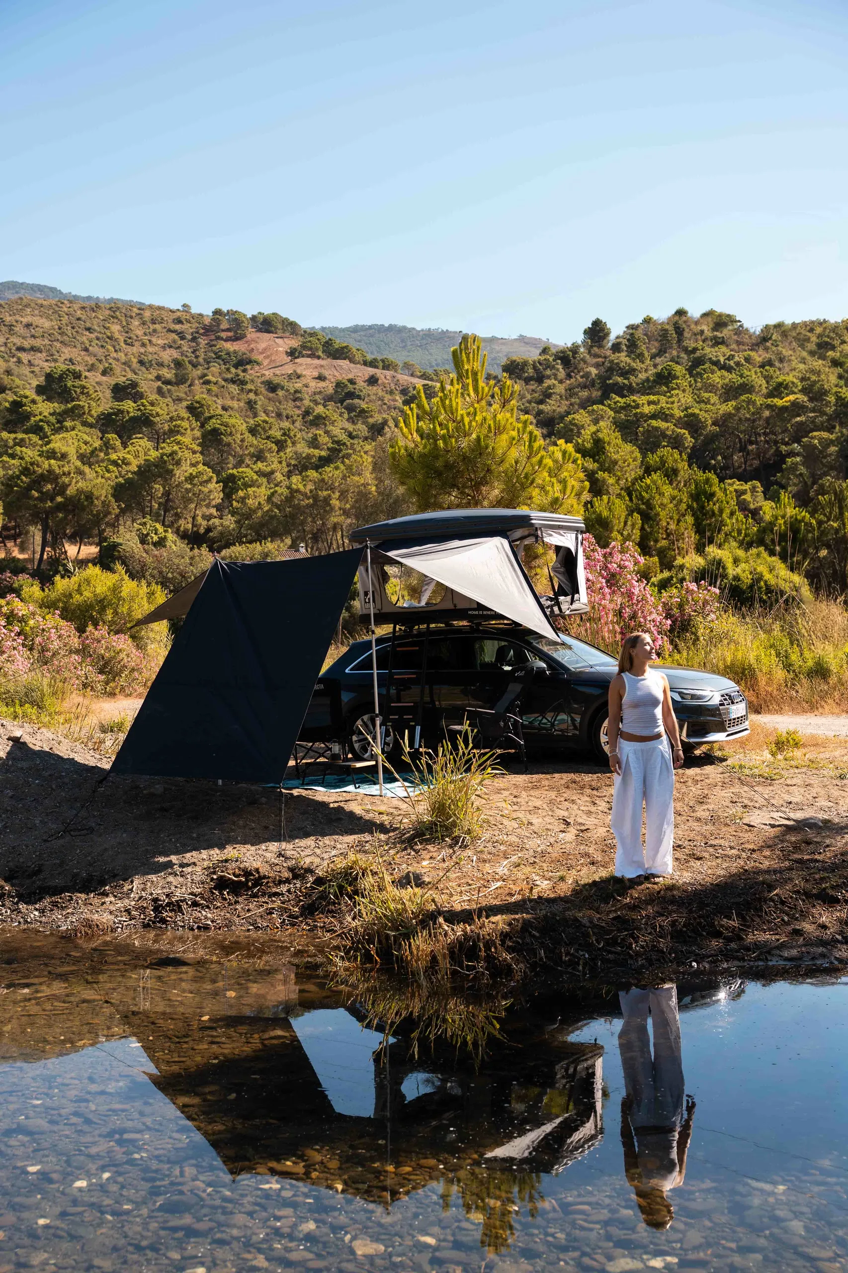 Arcta Rooftop Tents, frame 25